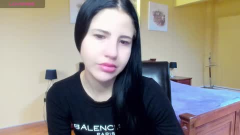 lexyswett online show from November 17, 2025, 8:31 am