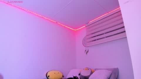 Snapshot of leyre_lerr chatting on January 15, 2025, 4:57 am Jessica online show from January 15, 2025, 4:57 am