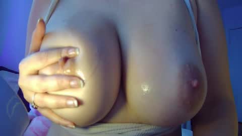 Leysun7 online show from February 17, 2025, 9:24 am