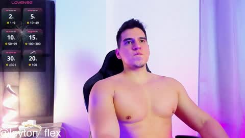 L E Y T O N online show from October 16, 2025, 11:28 pm