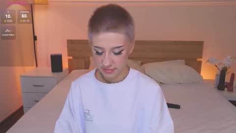 Lisa online show from October 9, 2025, 3:59 am