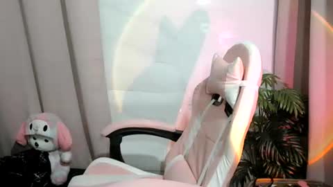 lhara_morena online show from November 3, 2025, 11:37 pm