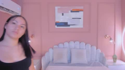 Snapshot of lia_ass chatting on December 28, 2024, 10:25 am Liss 3 online show from December 28, 2024, 10:25 am