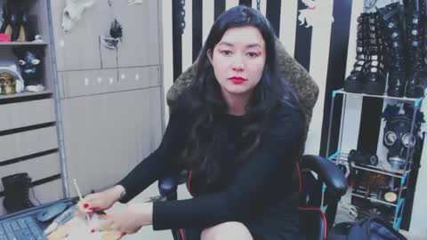 . online show from January 11, 2025, 4:06 am