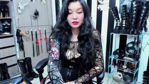 . online show from February 15, 2025, 4:03 am