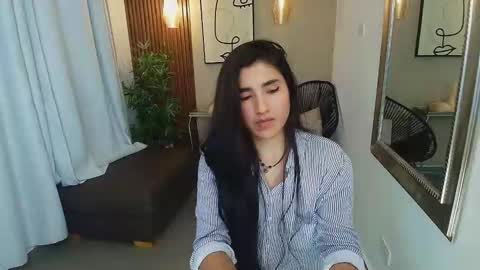 Snapshot of lia_mar_ chatting on September 9, 2025, 6:18 pm LIA online show from September 9, 2025, 6:18 pm