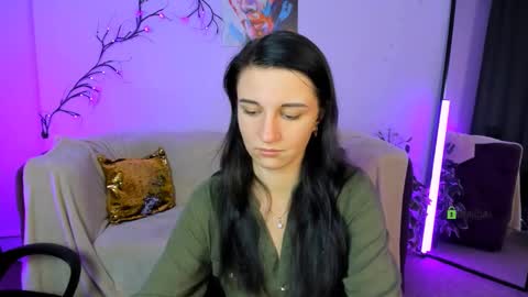 Snapshot of lia_sunset chatting on September 17, 2025, 12:07 pm Lia online show from September 17, 2025, 12:07 pm