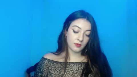 lia_vc online show from December 22, 2024, 9:31 pm