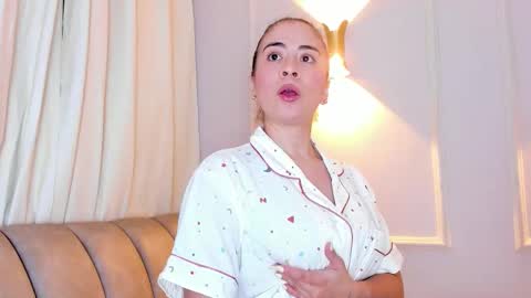 liz walton online show from October 14, 2025, 3:57 pm