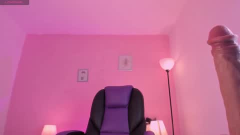 liaa moretzz online show from September 19, 2025, 7:21 am