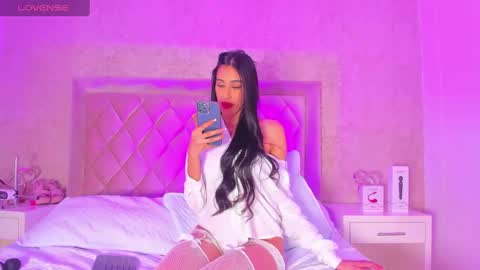 Snapshot of liaflowers chatting on February 13, 2025, 5:16 am Lia online show from February 13, 2025, 5:16 am