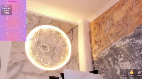 Snapshot of liaflowers chatting on March 7, 2025, 8:56 am Lia online show from March 7, 2025, 8:56 am