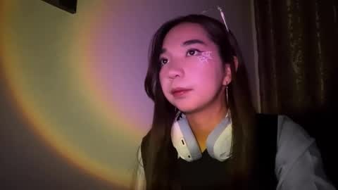 liaisonx_rosa online show from October 28, 2025, 11:03 am
