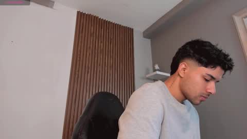 Snapshot of liam_colliins chatting on March 4, 2025, 11:40 am Liam Collins online show from March 4, 2025, 11:40 am