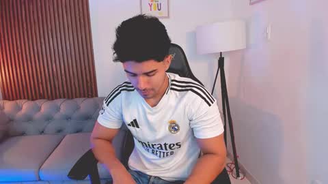 Snapshot of liam_colliins chatting on October 22, 2025, 11:54 am Liam Collins online show from October 22, 2025, 11:54 am