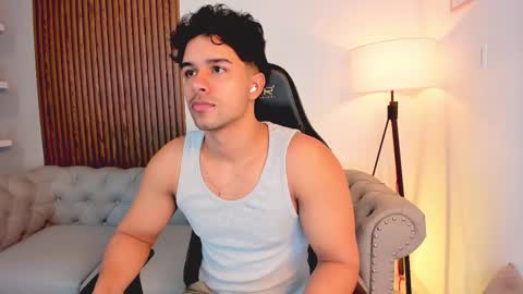 Snapshot of liam_colliins chatting on November 12, 2025, 11:54 am Liam Collins online show from November 12, 2025, 11:54 am