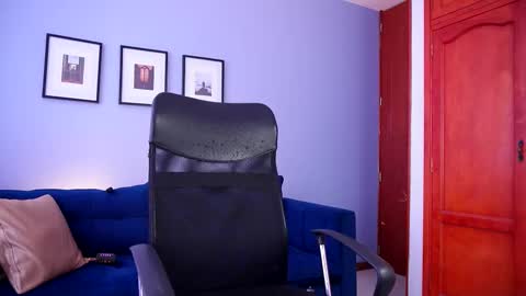 Liam online show from February 19, 2025, 2:44 pm