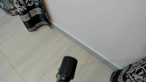 LIAM KLEIN online show from February 4, 2025, 11:16 am