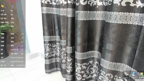 LIAM KLEIN online show from February 6, 2025, 11:10 am