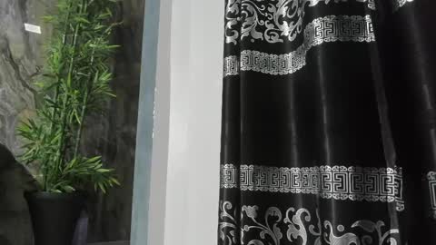 LIAM KLEIN online show from February 28, 2025, 11:14 am