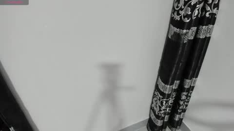 LIAM KLEIN online show from March 6, 2025, 11:14 am