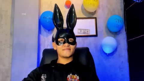 Snapshot of liam_knight chatting on November 24, 2025, 2:00 am liam_knight online show from November 24, 2025, 2:00 am