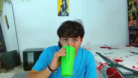 liamxul online show from September 30, 2025, 6:46 pm