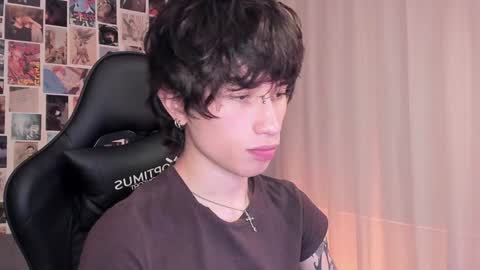 Liam online show from December 31, 2024, 2:19 am