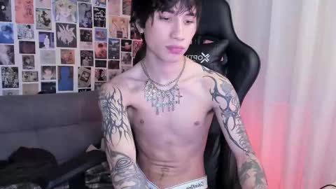 Liam online show from March 5, 2025, 7:27 am