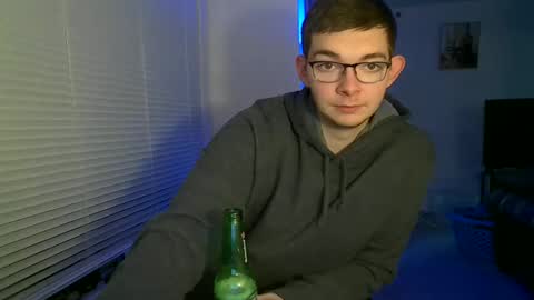 LiamNotSoNormal online show from December 28, 2024, 4:41 am