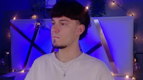 Snapshot of liamthunder05_ chatting on November 21, 2025, 3:16 am Liam Thunder online show from November 21, 2025, 3:16 am