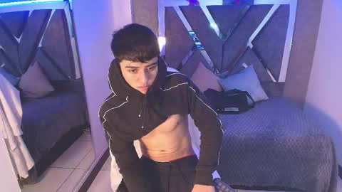 Snapshot of lian_foox chatting on September 26, 2025, 4:05 am lian online show from September 26, 2025, 4:05 am