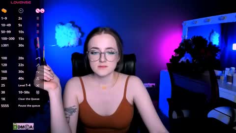Snapshot of liana_kisses chatting on February 26, 2025, 2:15 am Little Liana online show from February 26, 2025, 2:15 am