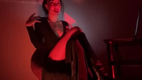 libre_queen online show from November 4, 2025, 3:44 pm