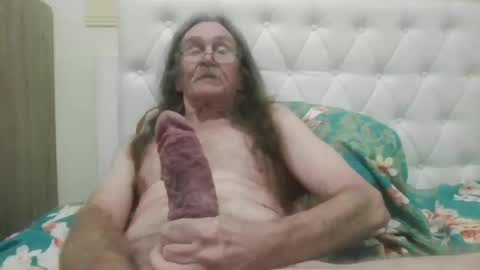 Snapshot of lickittostickit chatting on February 5, 2025, 7:50 am lickittostickit online show from February 5, 2025, 7:50 am