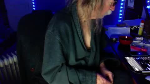 LickYourYoni online show from December 4, 2025, 3:43 pm