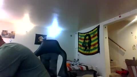 lightskinned666 online show from October 24, 2025, 3:03 am