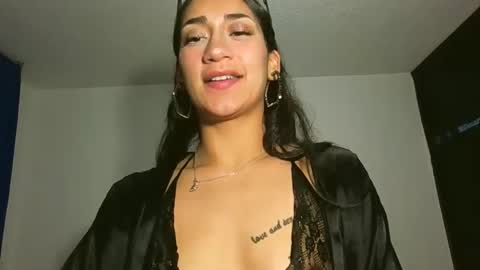 Snapshot of liia__strong chatting on October 14, 2025, 12:50 pm LIIA online show from October 14, 2025, 12:50 pm