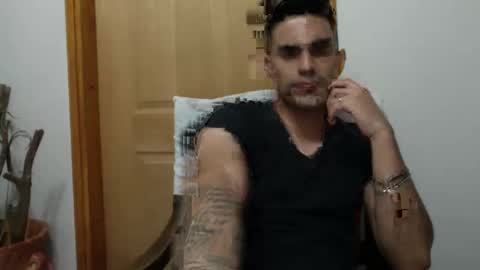 Snapshot of liiam_collins chatting on February 24, 2025, 12:20 am liiam online show from February 24, 2025, 12:20 am