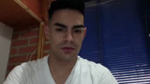 Snapshot of liiam_collins chatting on March 2, 2025, 10:16 pm liiam online show from March 2, 2025, 10:16 pm