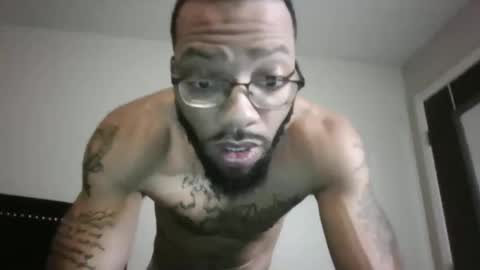 Snapshot of liightskinlover chatting on November 6, 2025, 5:36 pm liightsinlover online show from November 6, 2025, 5:36 pm