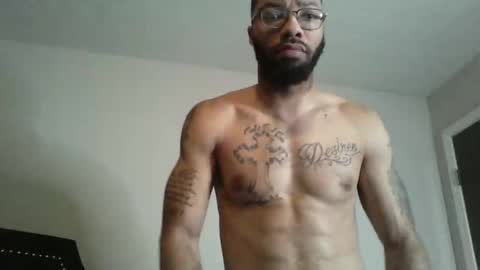 Snapshot of liightskinlover chatting on November 24, 2025, 6:07 pm liightsinlover online show from November 24, 2025, 6:07 pm