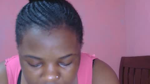 Snapshot of liilcutiee chatting on October 25, 2025, 11:07 am Lily online show from October 25, 2025, 11:07 am