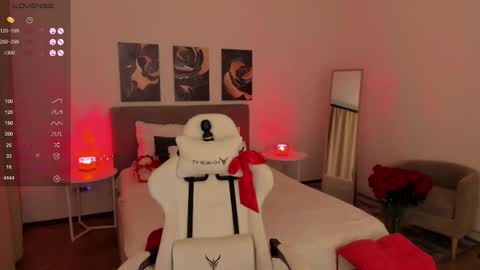 Lika online show from November 6, 2025, 3:35 pm