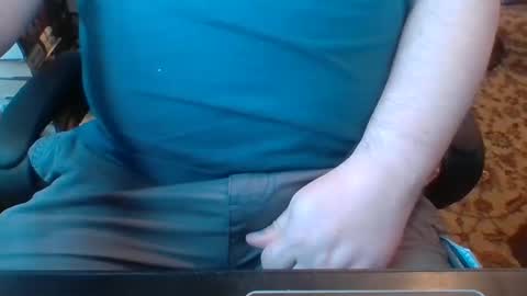 Snapshot of likestobewatchedm chatting on September 13, 2025, 2:39 pm N online show from September 13, 2025, 2:39 pm