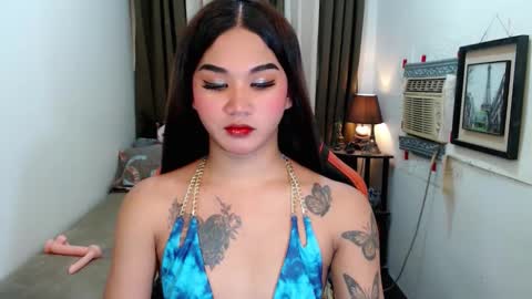 LILY online show from October 20, 2025, 10:59 am