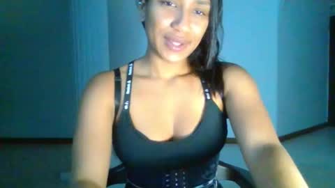 Snapshot of lil_ith chatting on November 13, 2025, 10:52 pm Lilith online show from November 13, 2025, 10:52 pm