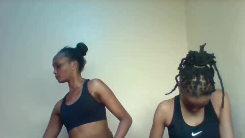 Lil miss online show from November 12, 2025, 2:17 pm