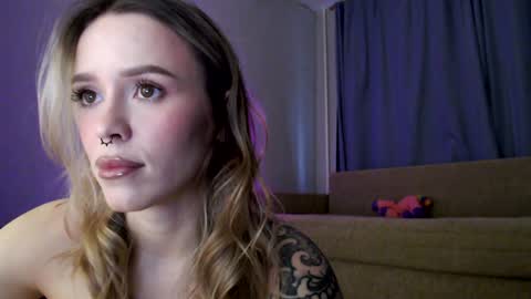 INST Lil happines s online show from December 27, 2024, 11:17 am