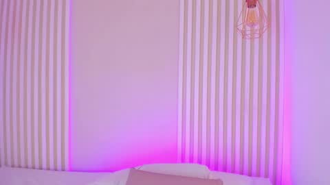 L I L A   online show from February 21, 2025, 2:28 am